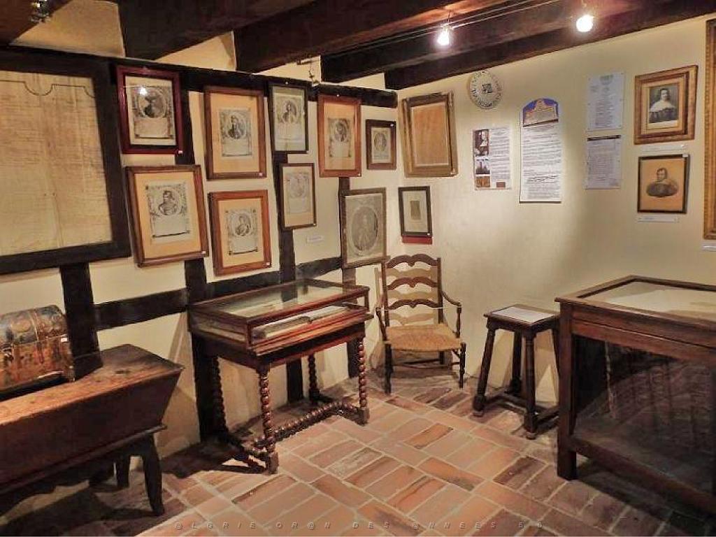 101 VOYAGE DANS L AIN 2016 - MUSEE DE PEROUGES 1_000024.jpg